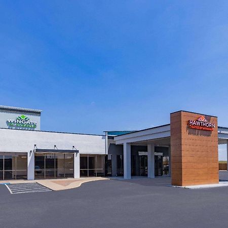 Готель Wingate By Wyndham Wichita Airport Екстер'єр фото