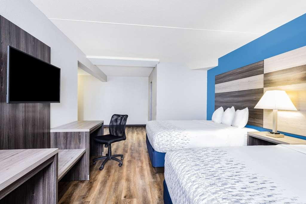Готель Wingate By Wyndham Wichita Airport Номер фото